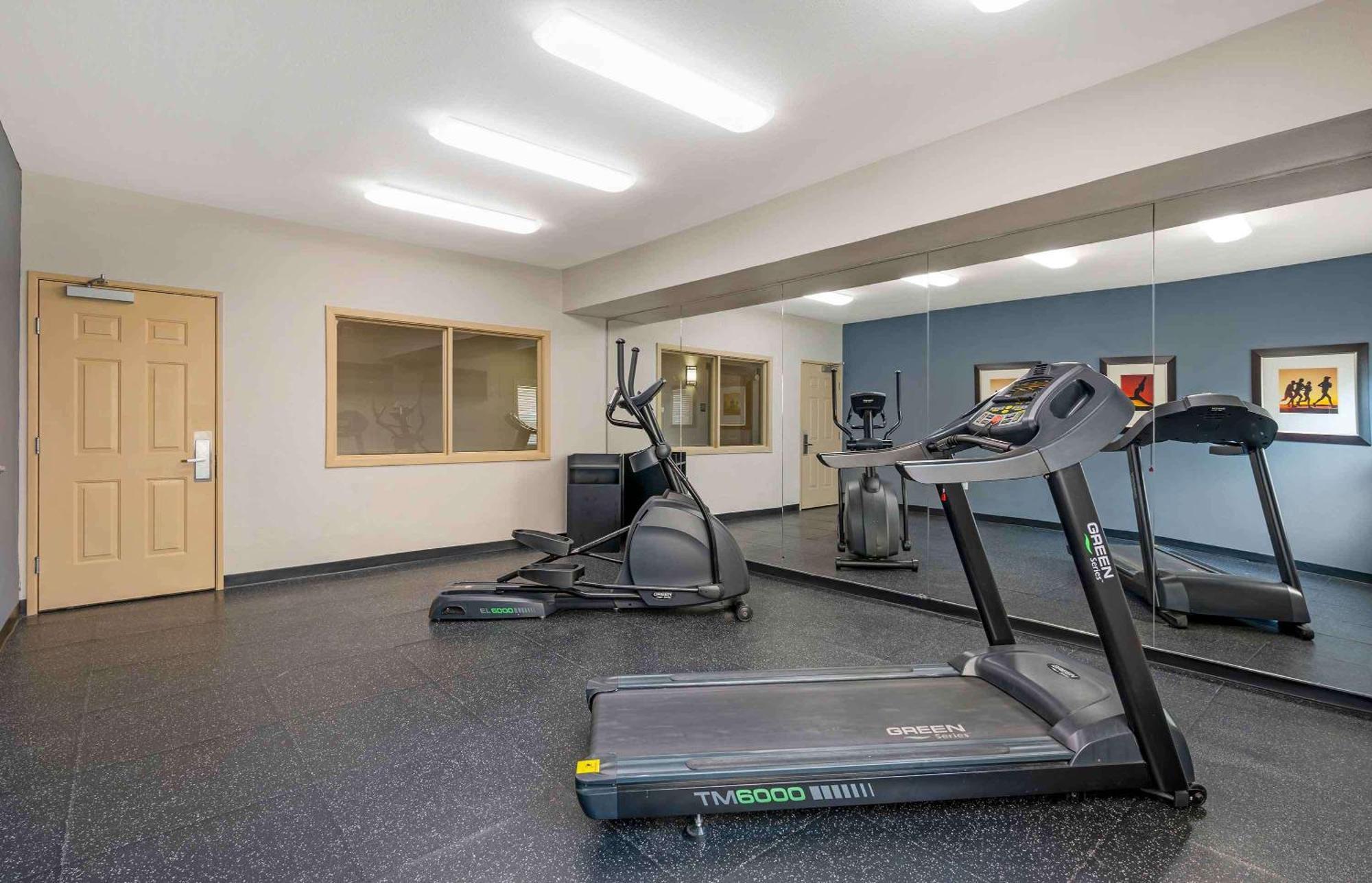 Extended Stay America Suites - Indianapolis - Airport - W Southern Ave Ngoại thất bức ảnh
