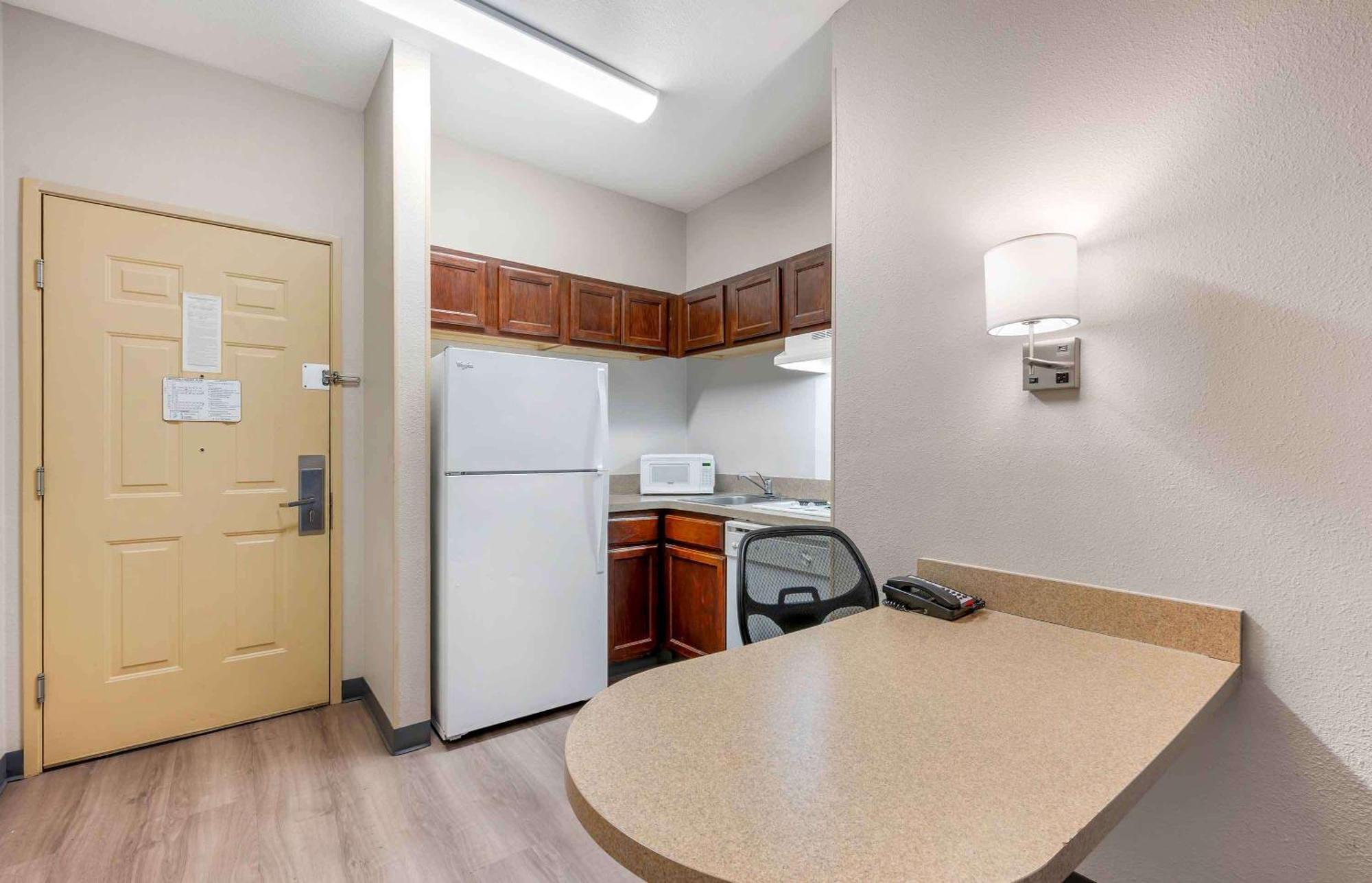 Extended Stay America Suites - Indianapolis - Airport - W Southern Ave Ngoại thất bức ảnh