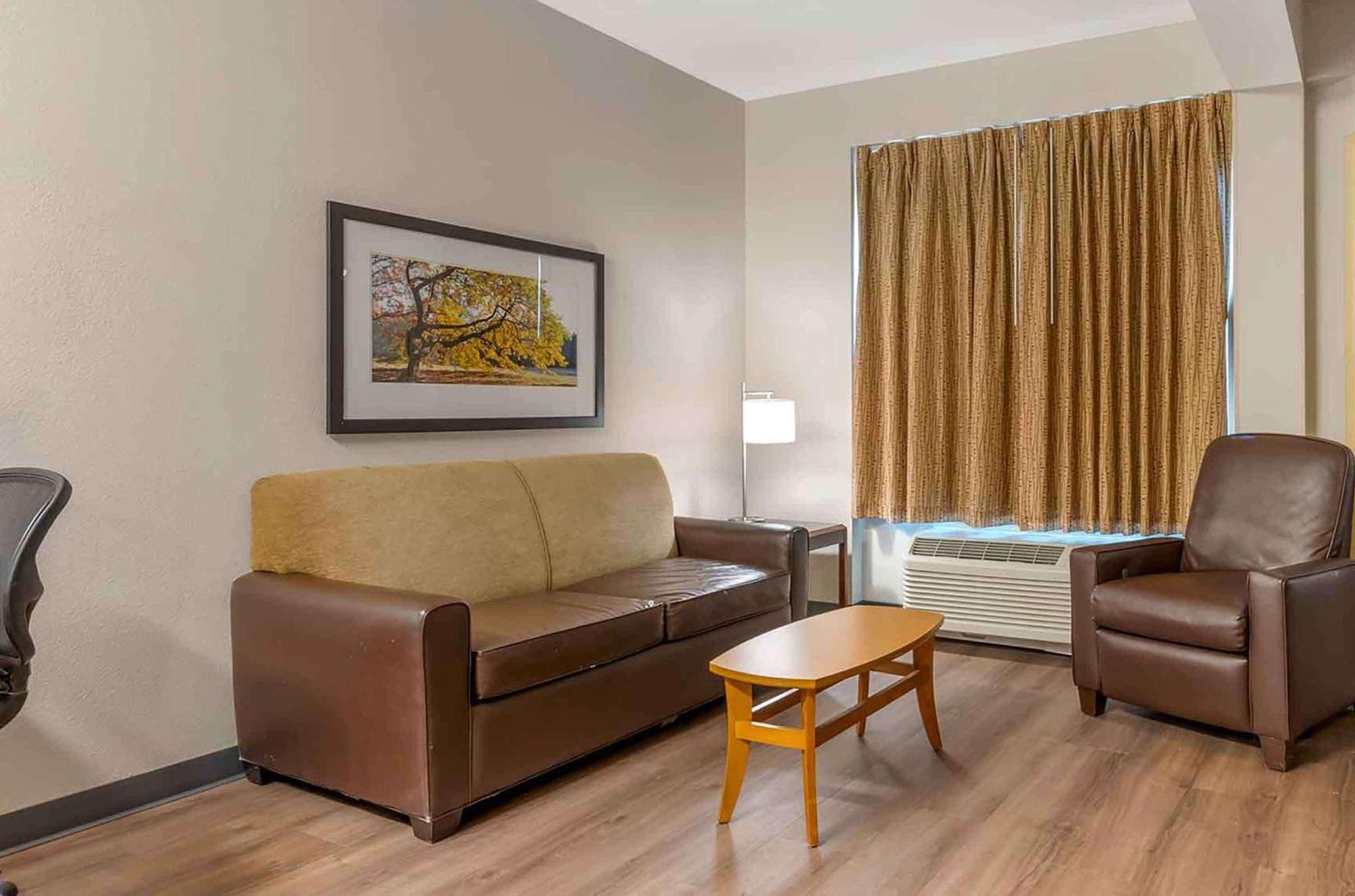 Extended Stay America Suites - Indianapolis - Airport - W Southern Ave Ngoại thất bức ảnh